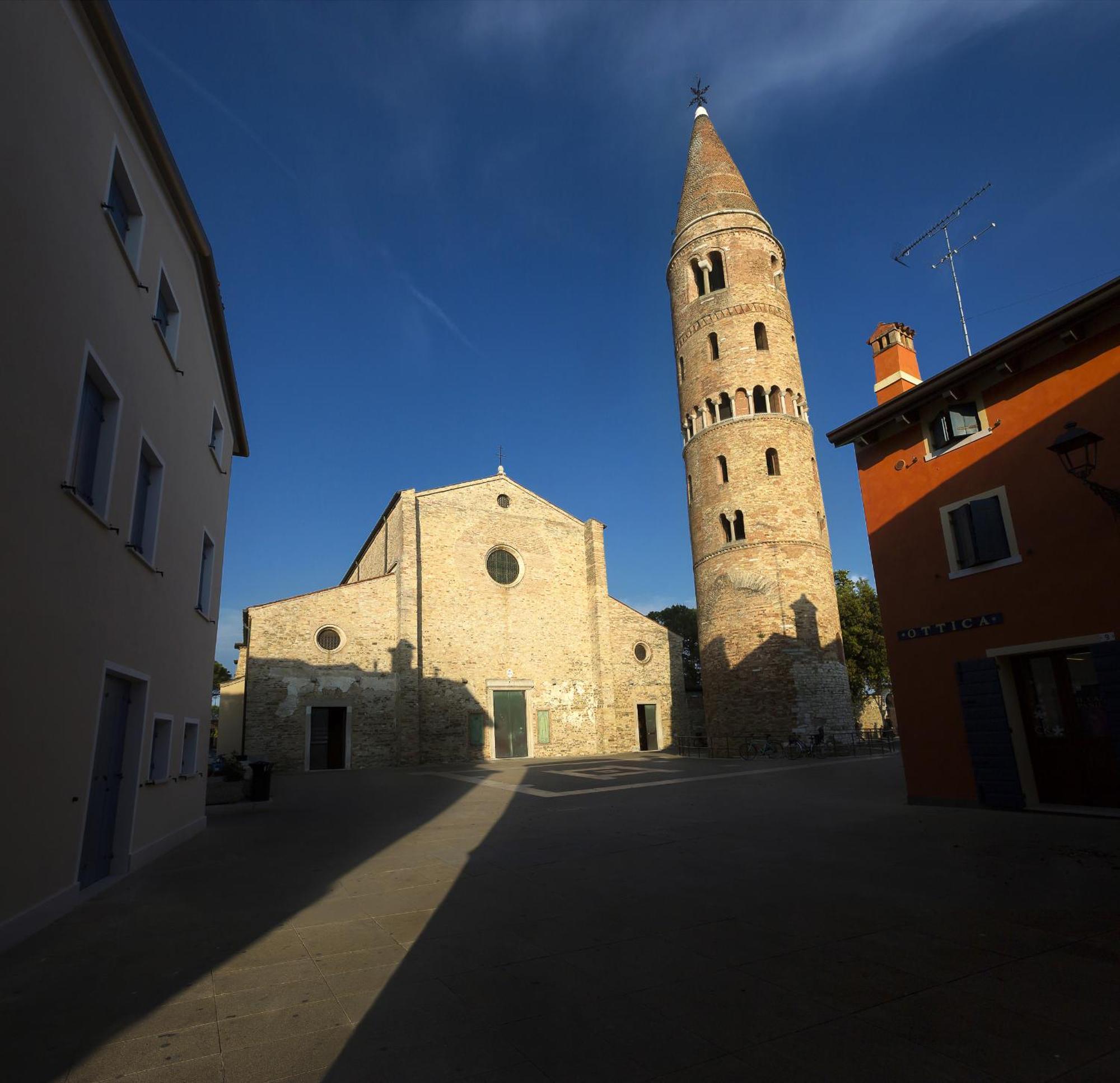 Ferrari Apartments Ponente Caorle Bagian luar foto